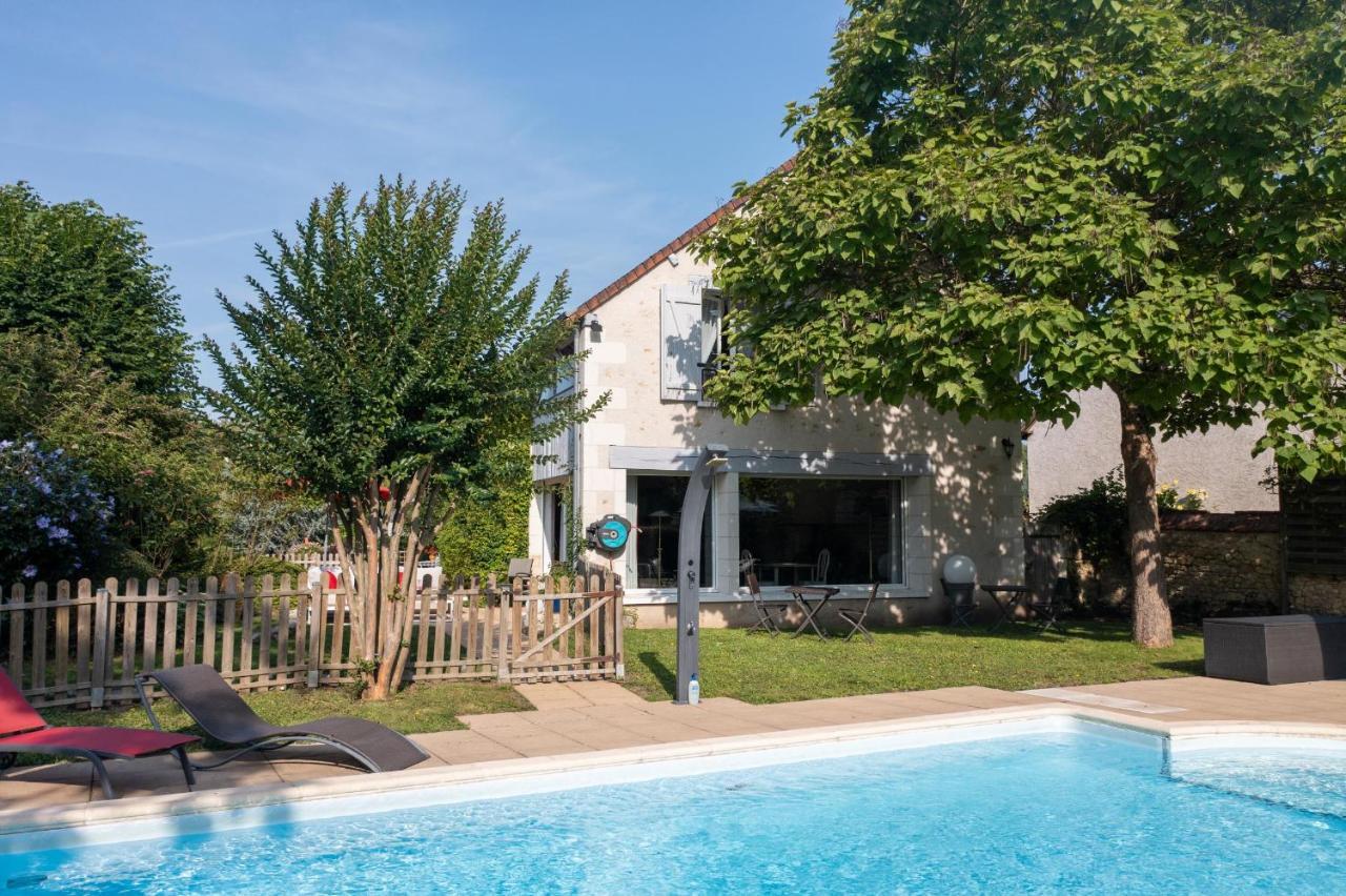Le Clos De La Rousseliere Francueil Bagian luar foto